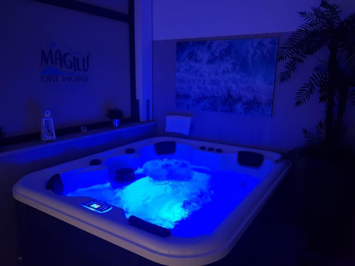 Magilu Case Con Jacuzzi Castellammare del Golfo Luaran gambar